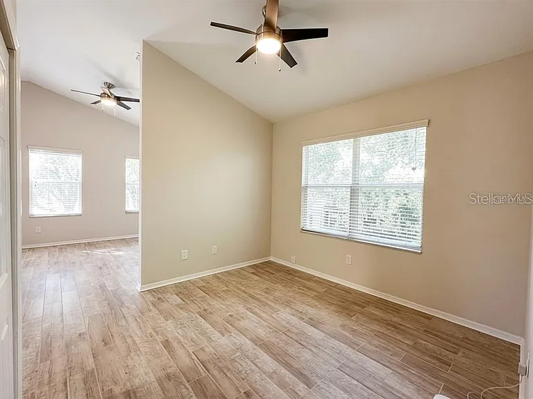 21915 Bell Lake Rd #2 — Photo 8