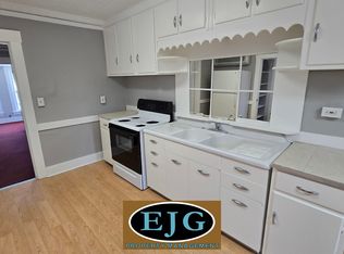 18 E Broadway #1, Derry, NH 03038