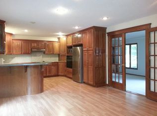 2213 Stone Post Rd, Manhattan, KS 66502