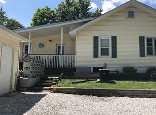 216 Hawthorne Dr, Bedford, IN