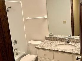 N81W15085 Appleton Ave, Menomonee Falls, WI