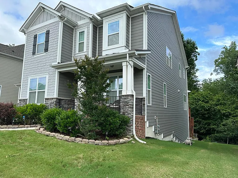 404 Hawks Creek Pkwy — Photo 5