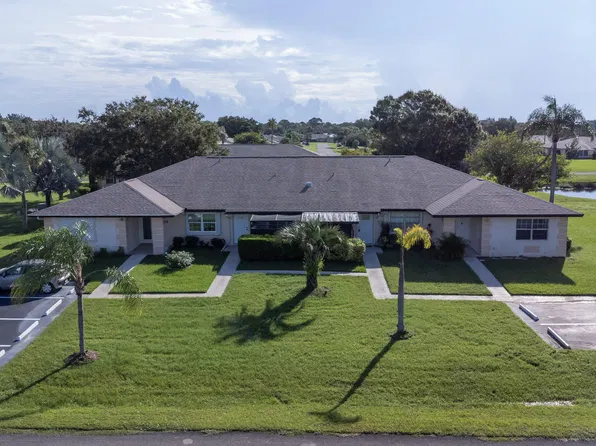 5794 Moss Court #7E, Fort Pierce, FL 34982