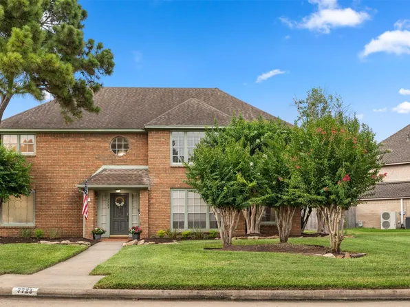 7723 Stonesdale Dr, Houston, TX 77095