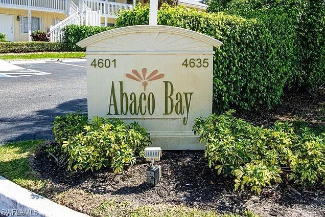 2 bed, 2.0 bath, 886 sqft, $1,550 — Photo 1