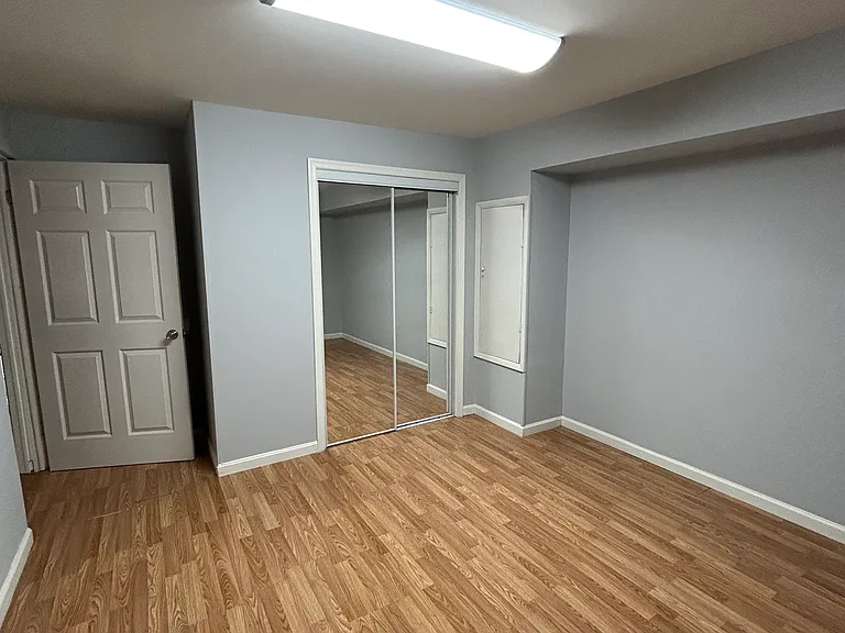 2012 Frontier Ct — Photo 10