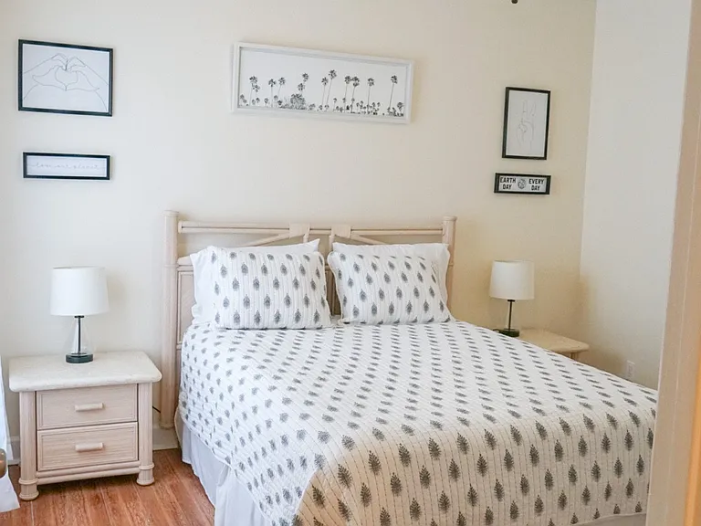 450 Park Ave #302 — Photo 8