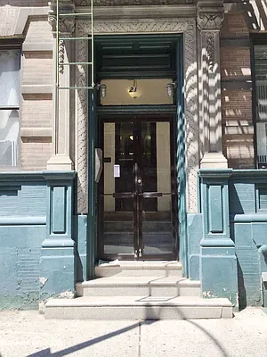 Rented by Waverly Realty Associates | media 72