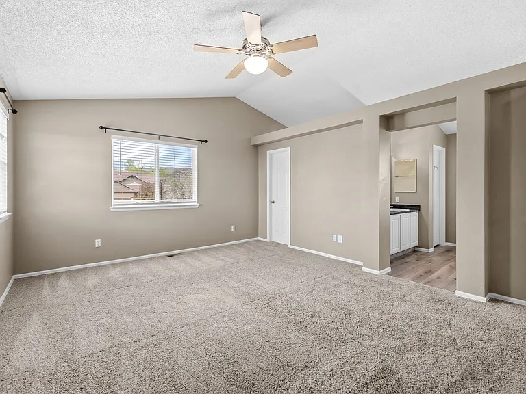 4516 Laramie Sky Dr — Photo 10