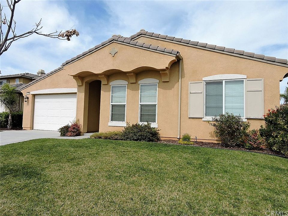 1st image of 31624 Whitecrown Dr
