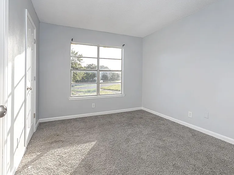3419 Hospital Rd — Photo 26