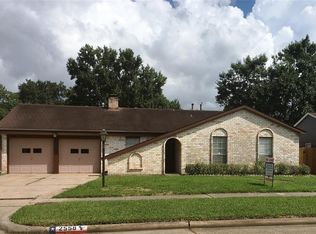 2558 Kevin Ln, Houston, TX 77043