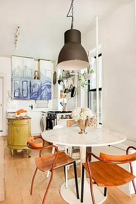 Sold by Compass | media 4