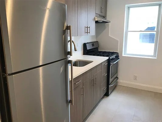 Rented by Douglas Elliman | media 10