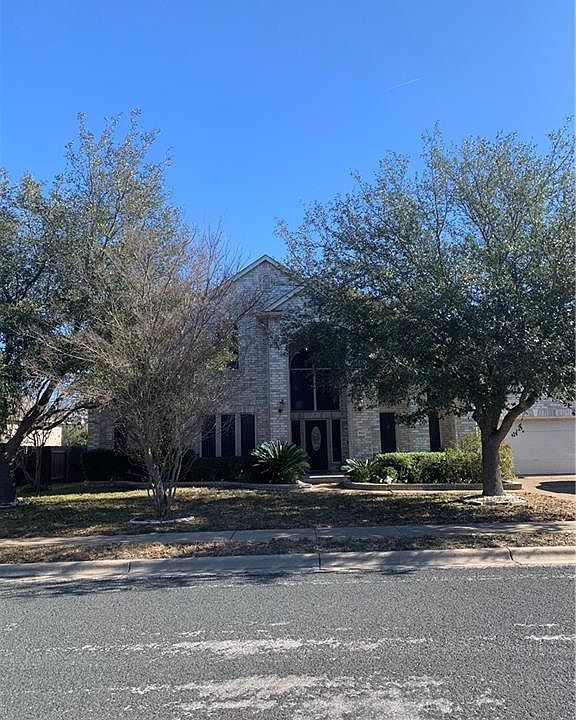 2nd image of 16623 Cordillera Dr