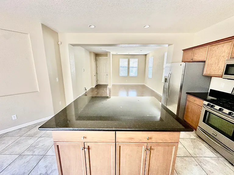 7352 E Robinson Ave — Photo 12