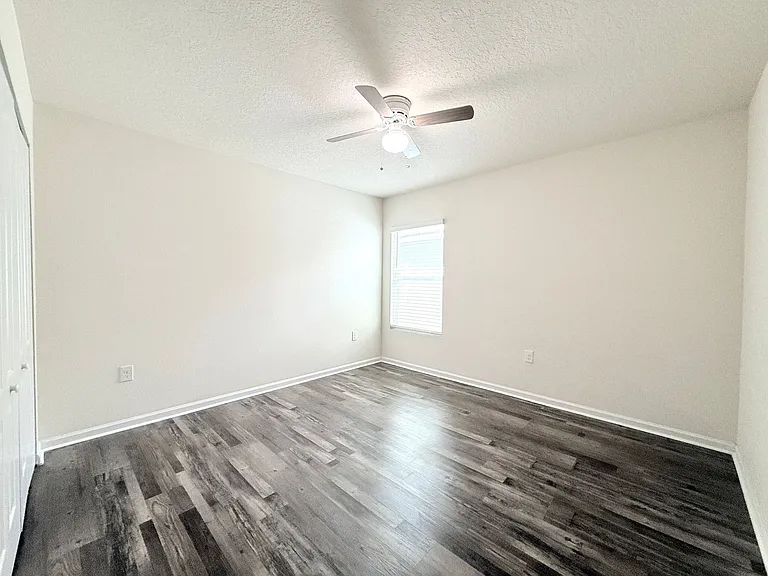 7838 Meadow Walk Ln — Photo 24