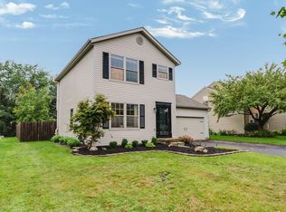 5904 Thorngate Dr, Galloway, OH 43119
