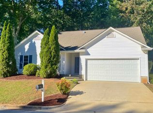 101 Kramer Ct, Cary, NC 27511