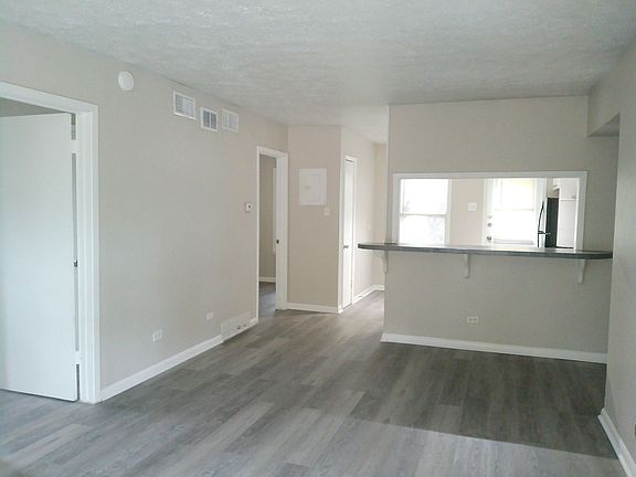 2nd image of 3120 Santa Fe St APT 1