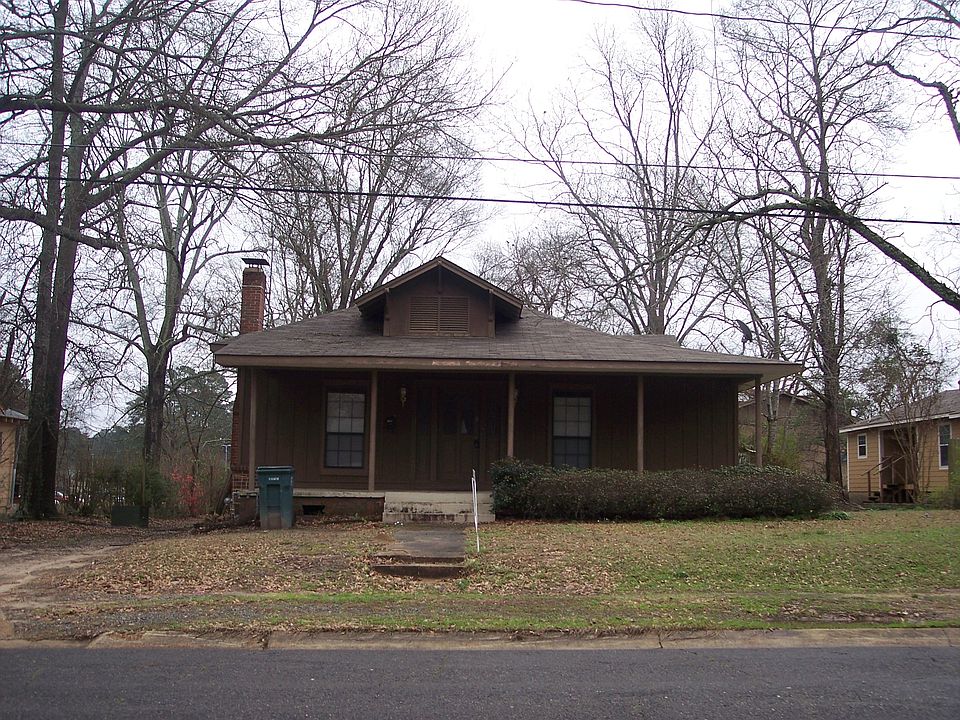2nd image of 906 N Jefferson St