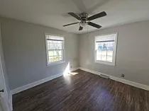 2014 Colonial Avenue - 1 — Photo 2