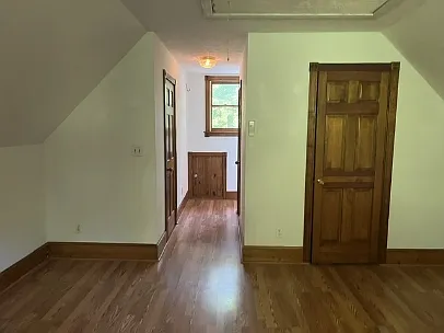 225 Grandview Rd — Photo 15