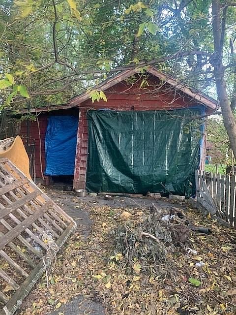 2nd image of 132 Culbert St