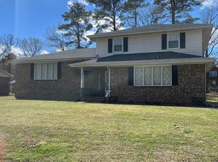214 Hunting Ridge Rd, Roanoke Rapids, NC 27870
