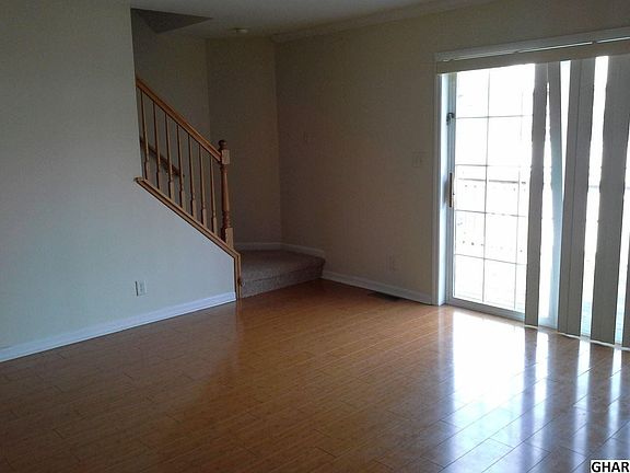 3rd image of 2451 Douglas St