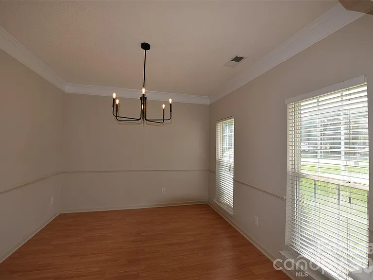 12531 Deaton Hill Dr — Photo 6