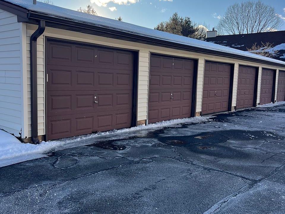 1st image of 21 Arthur Dr