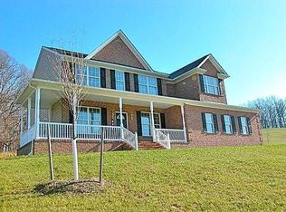 1209 Bollinger Rd, Westminster, MD 21157