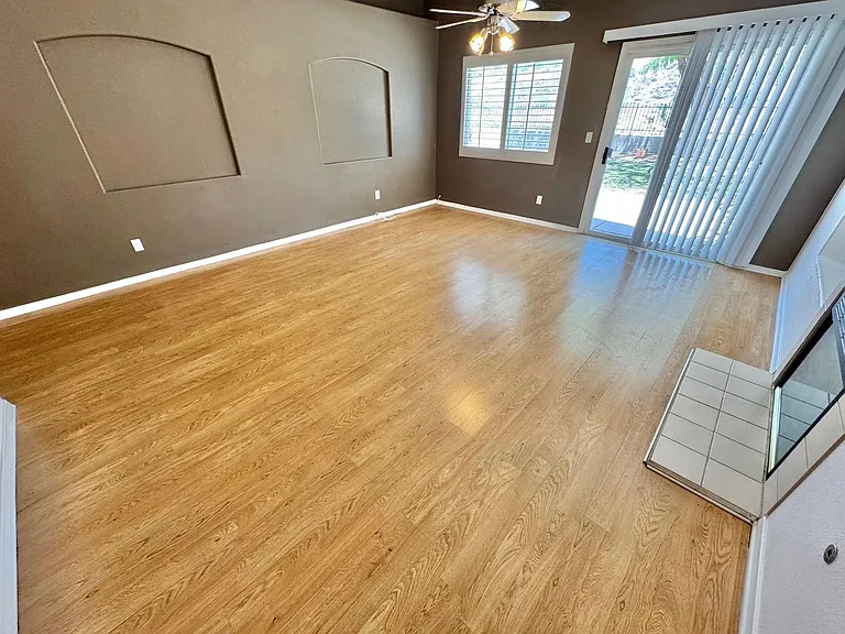 1396 Dragon Rock Dr — Photo 3