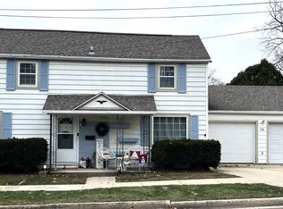 268 S Cottage St, Whitewater, WI 53190