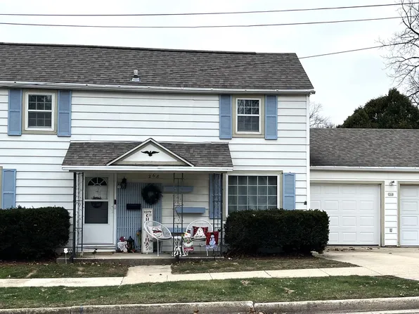 268 S Cottage St, Whitewater, WI 53190