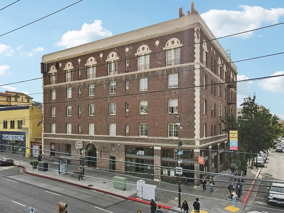 2500 Durant Avenue