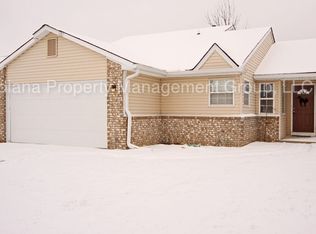 1534 Pebble Beach Dr, Franklin, IN