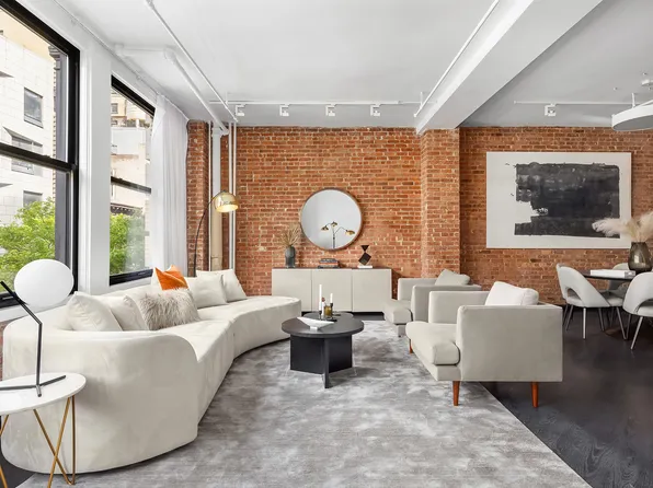 36 West 15th Street 4 image 2 of 20