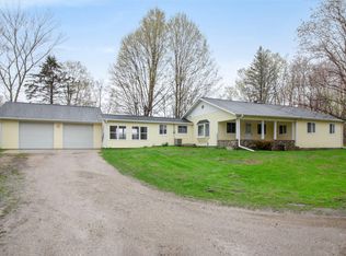 10905 N 19th St, Plainwell, MI 49080