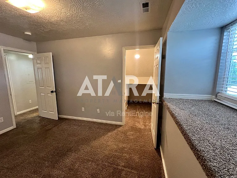 334 Childs Ave — Photo 29