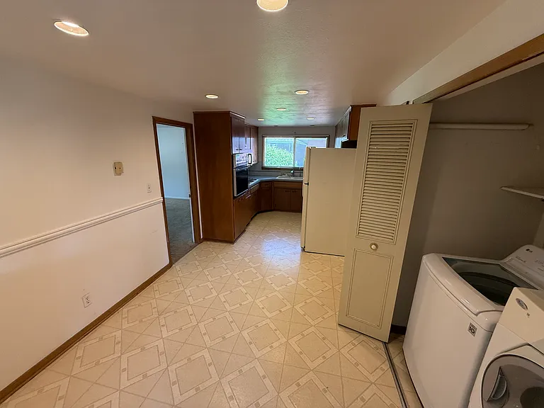 1200 Sunset St — Photo 14