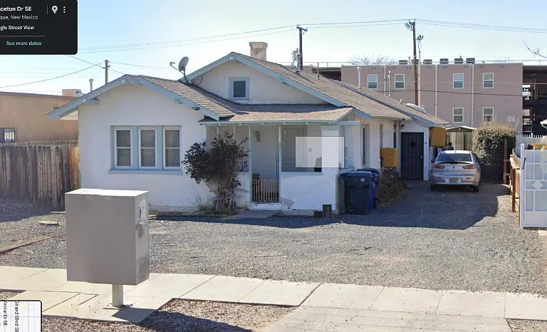 209 Princeton Dr SE #C — Photo 2