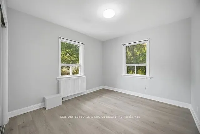 249 Burnhamthorpe Rd #-MAIN — Photo 27
