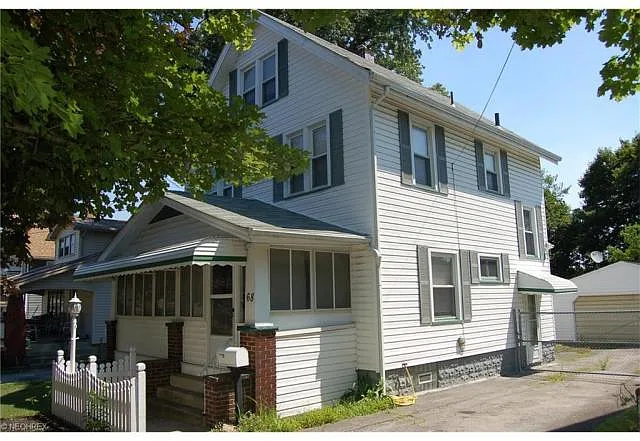 68 Grandview Ave photo 1