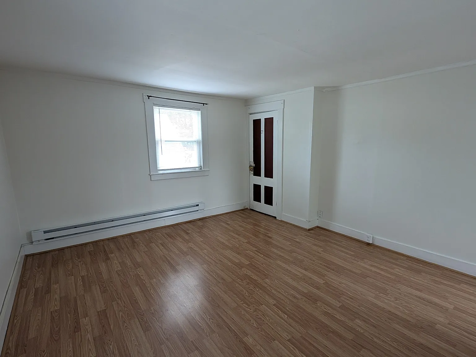 3 bed, 1200 sqft, $2,750 — Photo 4