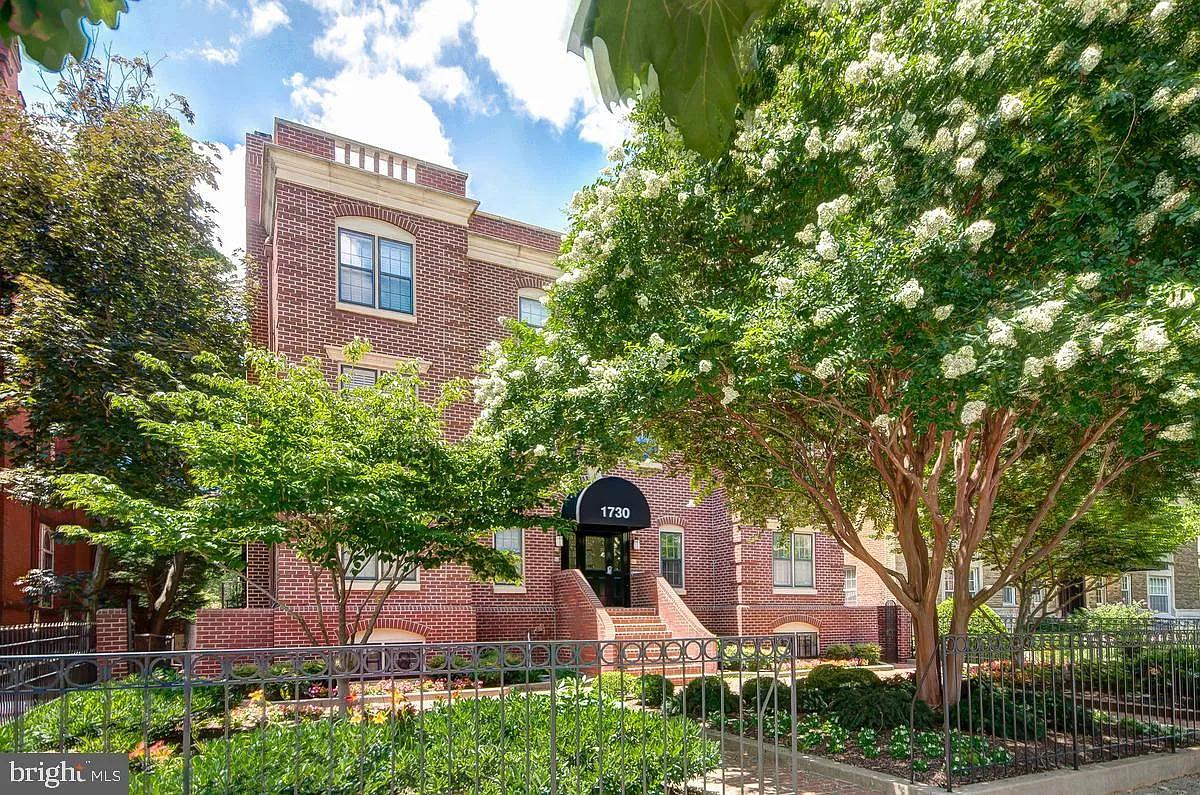 1730 16th St NW APT 8 photo 1