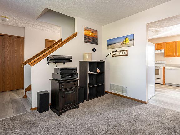 4th image of 2334 Shelby Ln