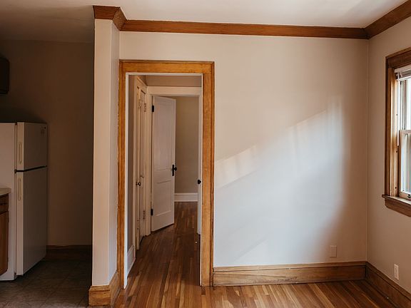 4th image of 3540 Emerson Ave S APT A