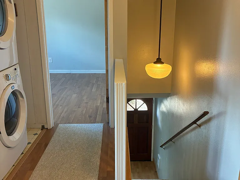 1333 Madras St SE #1 — Photo 7